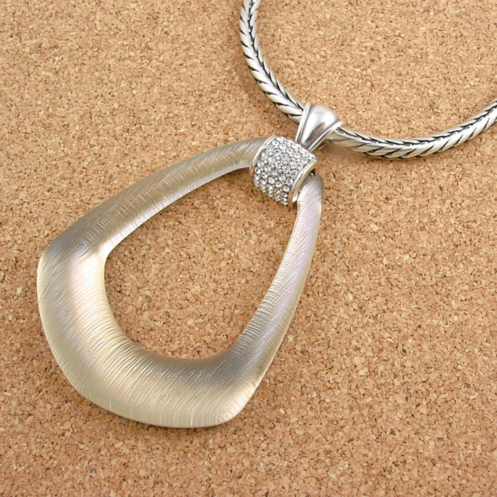 NWT BRIGHTON ASTORIA PENDANT NECKLACE $84. SOLD